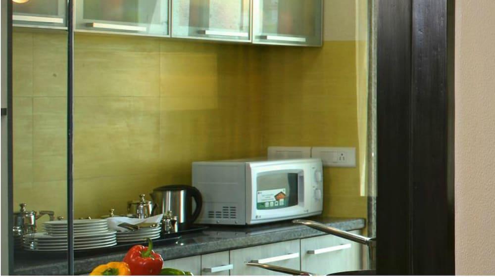 Residency Sarovar Portico Mumbai Exterior foto