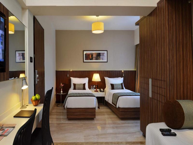 Residency Sarovar Portico Mumbai Exterior foto